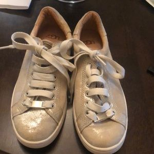 Ugg tennis shoes size 6.5